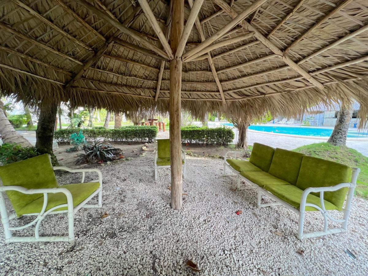 Vacation Suites With Rooftop Pool, Beach Club, Spa, Restaurants - Ducassi Collection - Playa Los Corales Punta Cana Kültér fotó